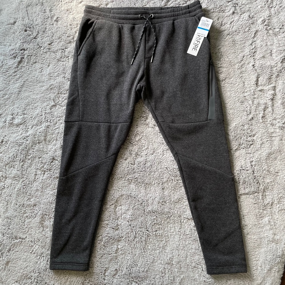 Dark Gray Tapered Sweatpants Joggers Men’s XLG